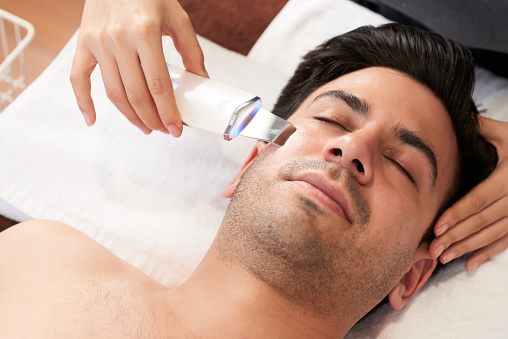 Jak otworzyć własny salon kosmetyczny?